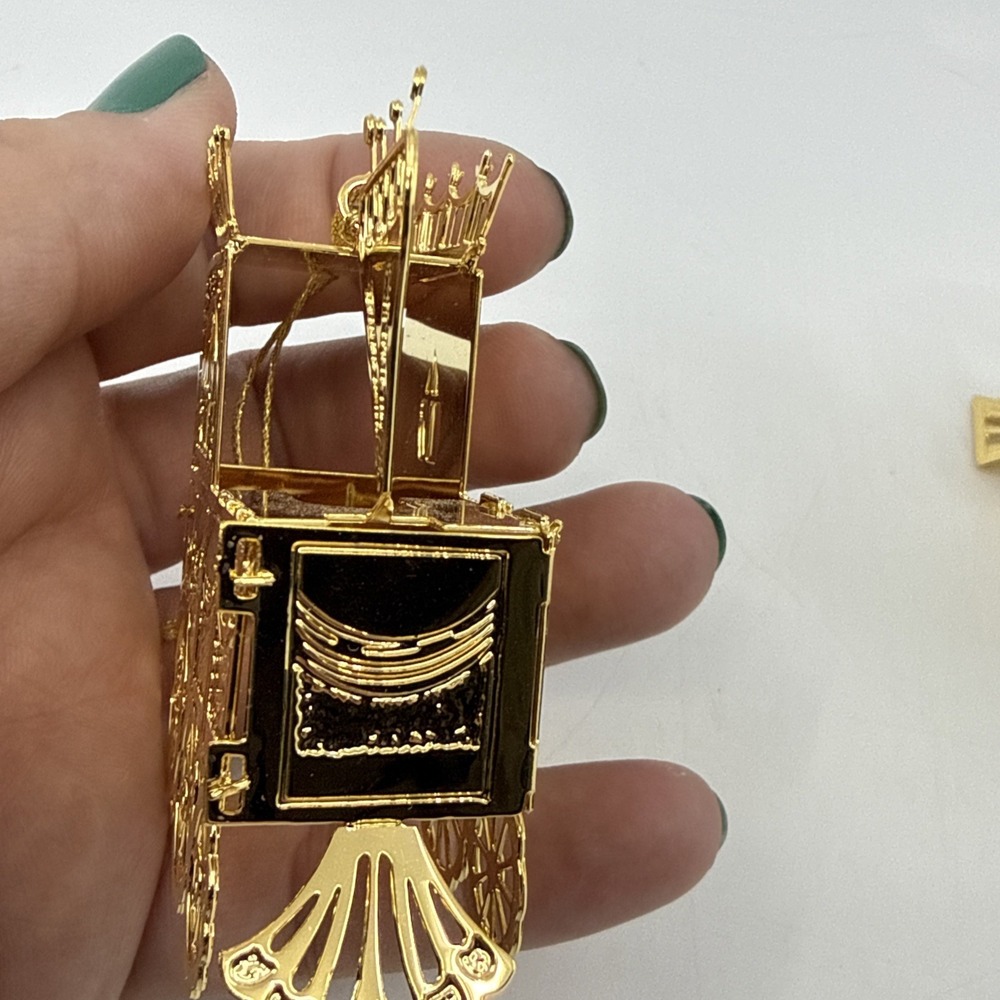 2 Danbury Mint 1990s Christmas Ornaments 23K gold Plated - Picture 8 of 13